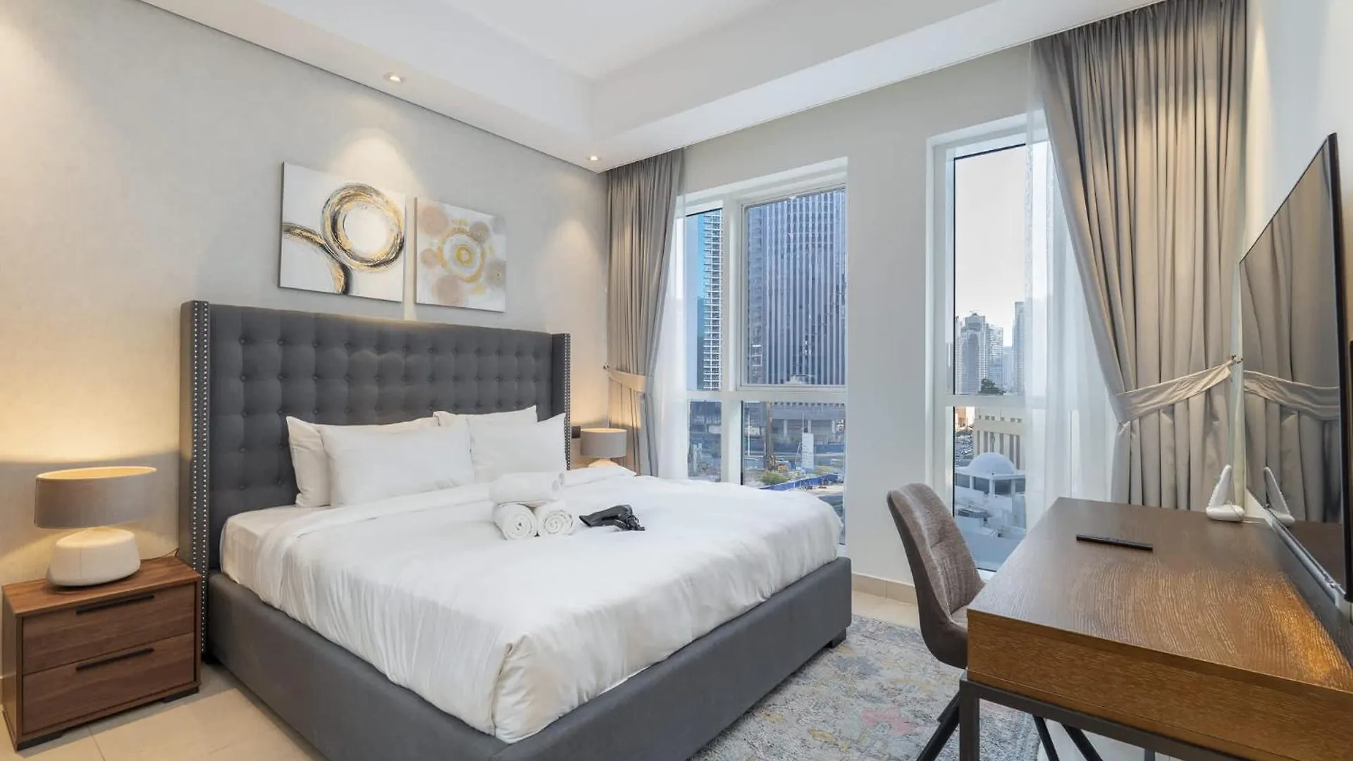 Absolutely Stunning 3 Bedroom Apartment In Downtown 迪拜